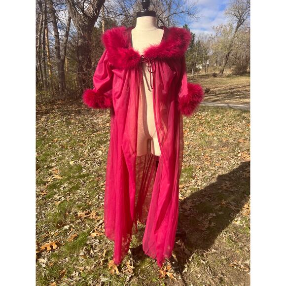 VTG Jenelle of California Merlot Robe Lingerie Marabou Feather 100% Nylon XL? - Picture 3 of 10